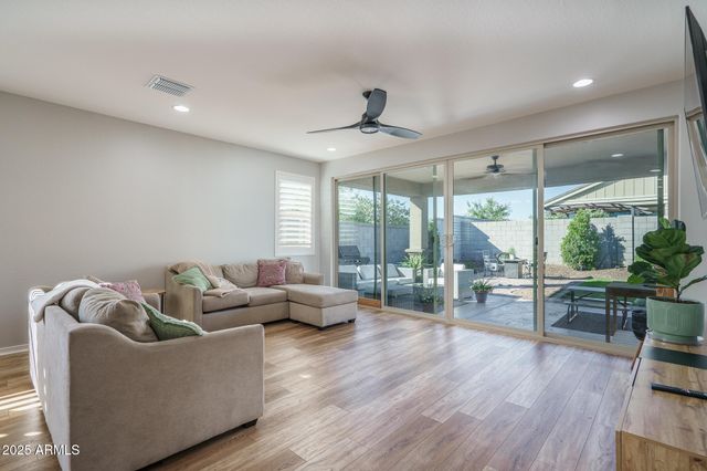 16118 W SAND HILLS Road, Surprise, AZ 85387