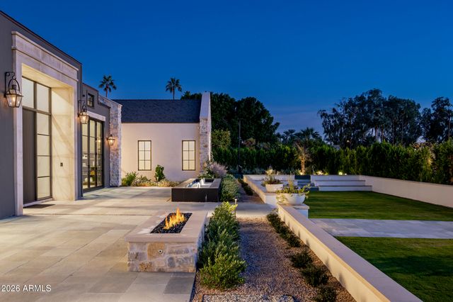 4864 E LAFAYETTE Boulevard, Phoenix, AZ 85018