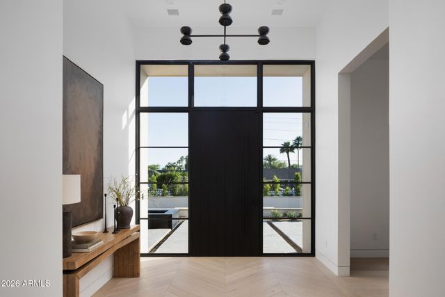 4864 E LAFAYETTE Boulevard, Phoenix, AZ 85018