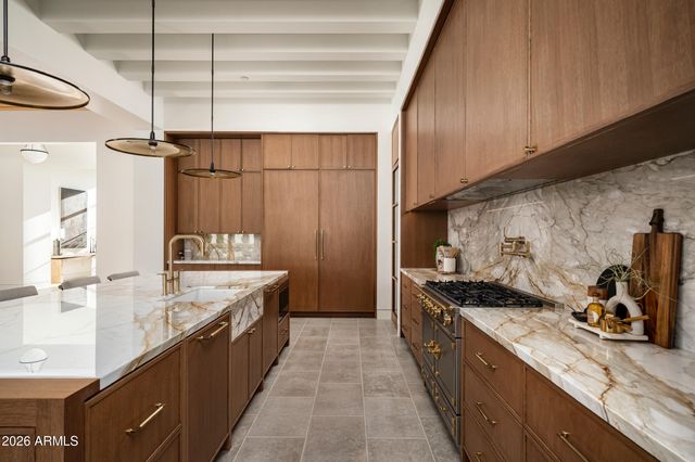 4864 E LAFAYETTE Boulevard, Phoenix, AZ 85018