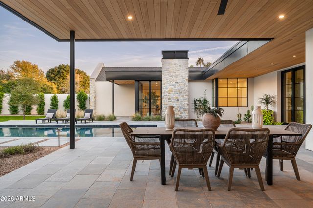 4864 E LAFAYETTE Boulevard, Phoenix, AZ 85018