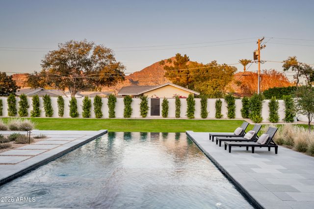 4864 E LAFAYETTE Boulevard, Phoenix, AZ 85018