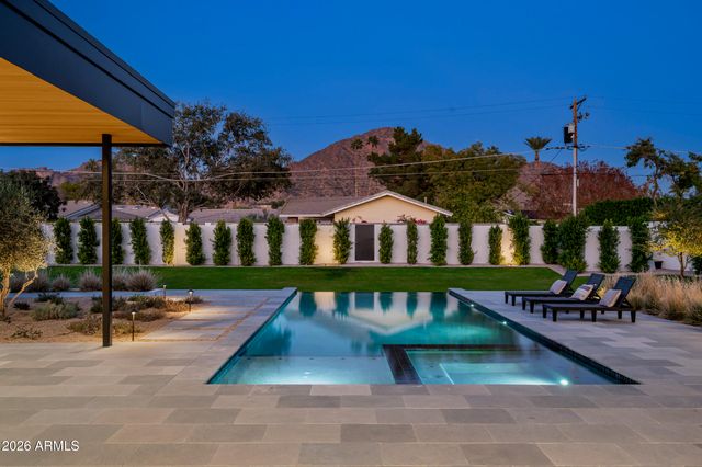 4864 E LAFAYETTE Boulevard, Phoenix, AZ 85018