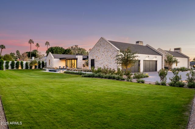 4864 E LAFAYETTE Boulevard, Phoenix, AZ 85018