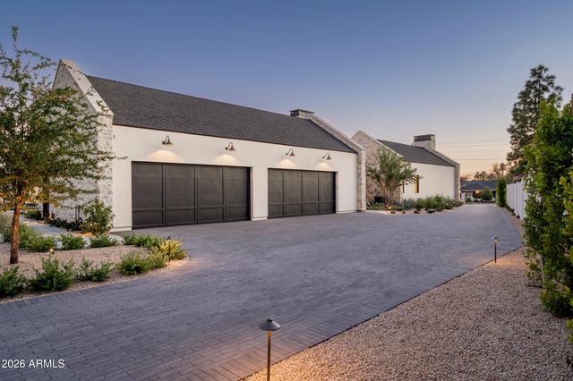 4864 E LAFAYETTE Boulevard, Phoenix, AZ 85018