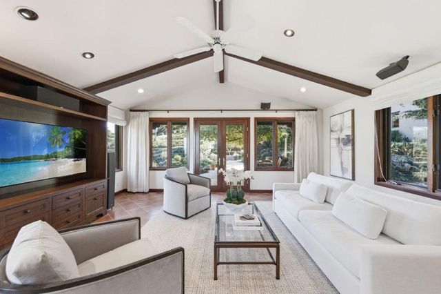 11571 Buena Vista Drive, Los Altos Hills, CA 94022