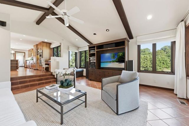 11571 Buena Vista Drive, Los Altos Hills, CA 94022