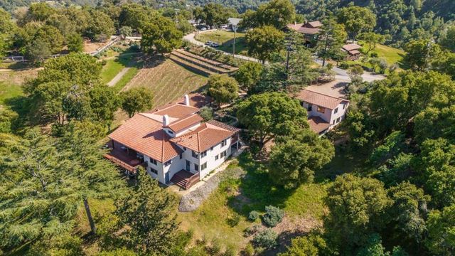 11571 Buena Vista Drive, Los Altos Hills, CA 94022