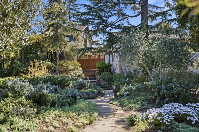 11571 Buena Vista Drive, Los Altos Hills, CA 94022