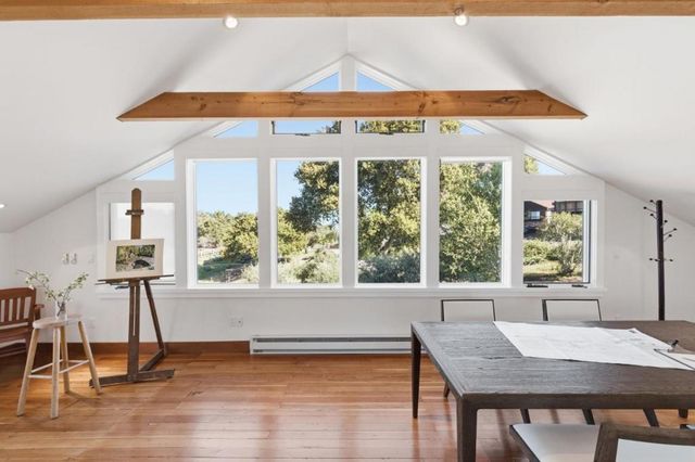 11571 Buena Vista Drive, Los Altos Hills, CA 94022