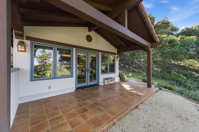 11571 Buena Vista Drive, Los Altos Hills, CA 94022