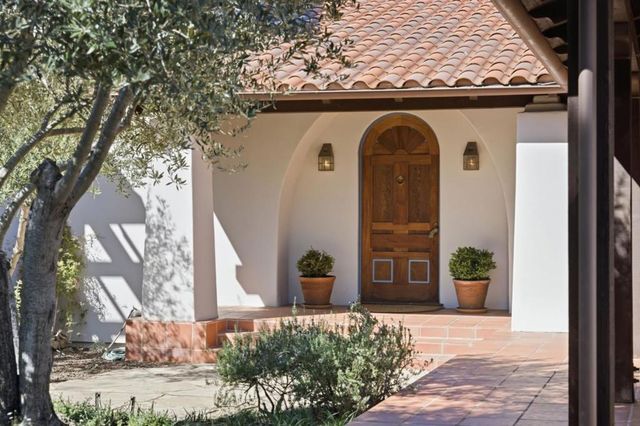 11571 Buena Vista Drive, Los Altos Hills, CA 94022