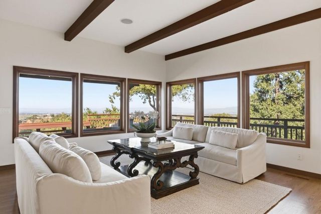 11571 Buena Vista Drive, Los Altos Hills, CA 94022