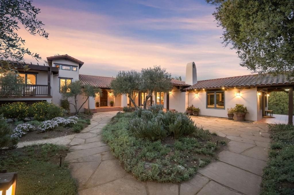 11571 Buena Vista Drive, Los Altos Hills, CA 94022