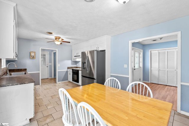 205 Harness Trail, Simpsonville, SC 29681