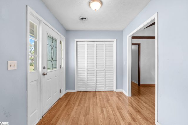 205 Harness Trail, Simpsonville, SC 29681