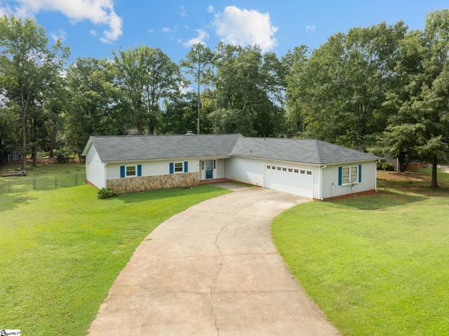 205 Harness Trail, Simpsonville, SC 29681