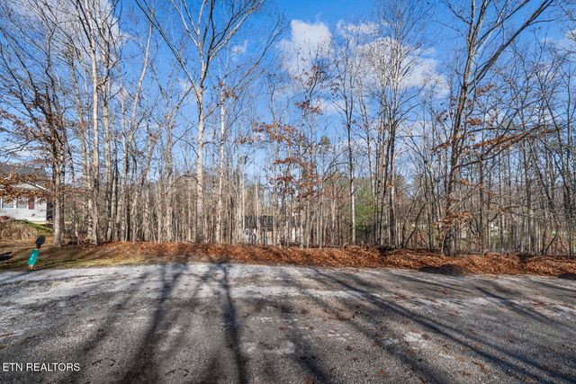 34 Clinebrook Drive, Crossville, TN 38558