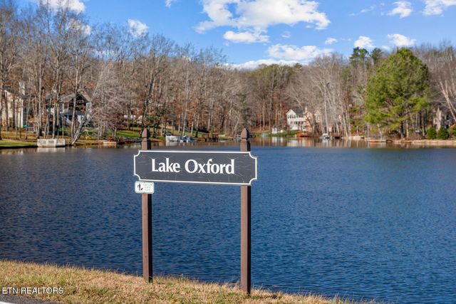 34 Clinebrook Drive, Crossville, TN 38558