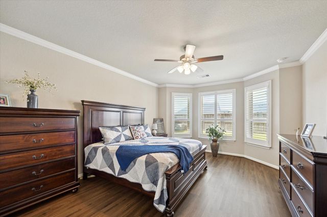 5635 Ivory Cove Lane SW, Fulshear, TX 77441