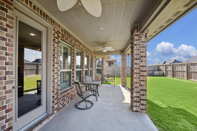 5635 Ivory Cove Lane SW, Fulshear, TX 77441