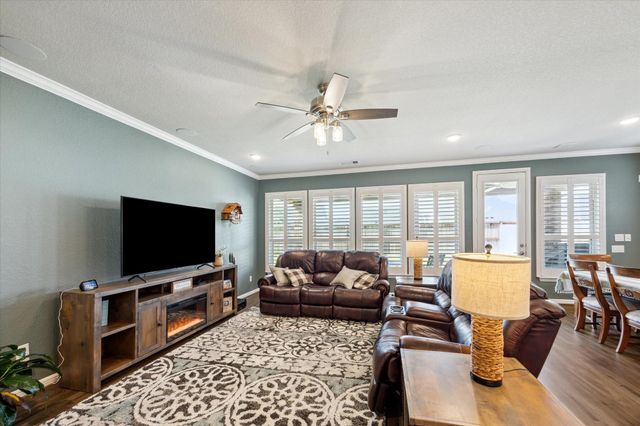 5635 Ivory Cove Lane SW, Fulshear, TX 77441