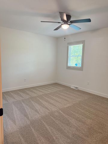 1806 ROSE DR, Columbia, MO 65202