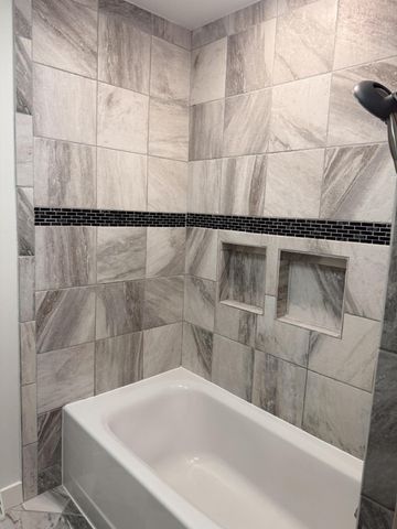1806 ROSE DR, Columbia, MO 65202