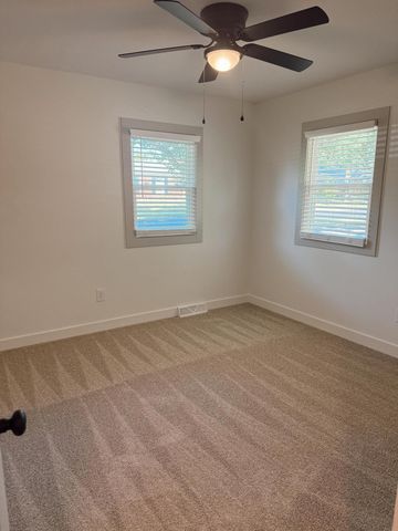 1806 ROSE DR, Columbia, MO 65202