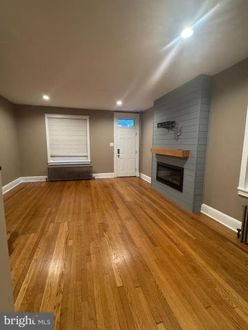 138 3RD AVE, Conshohocken, PA 19428