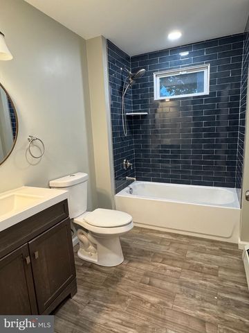 138 3RD AVE, Conshohocken, PA 19428