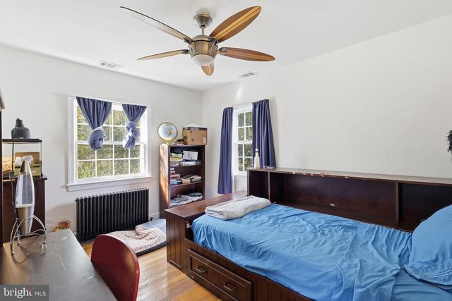 8209 MEADOWBROOK LN, Chevy Chase, MD 20815