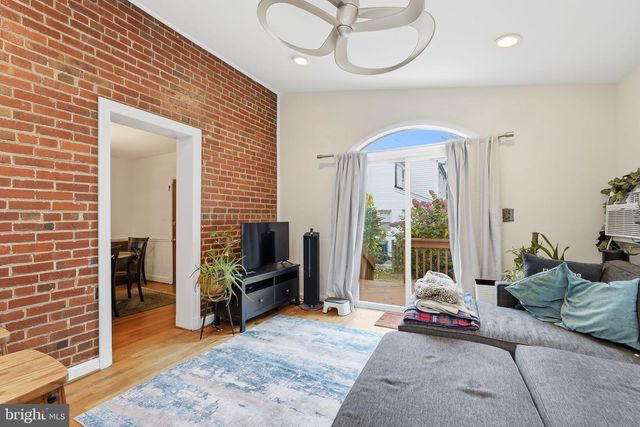 8209 MEADOWBROOK LN, Chevy Chase, MD 20815