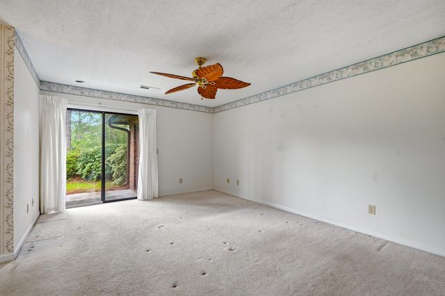 117 Mayberry Ln., Conway, SC 29526
