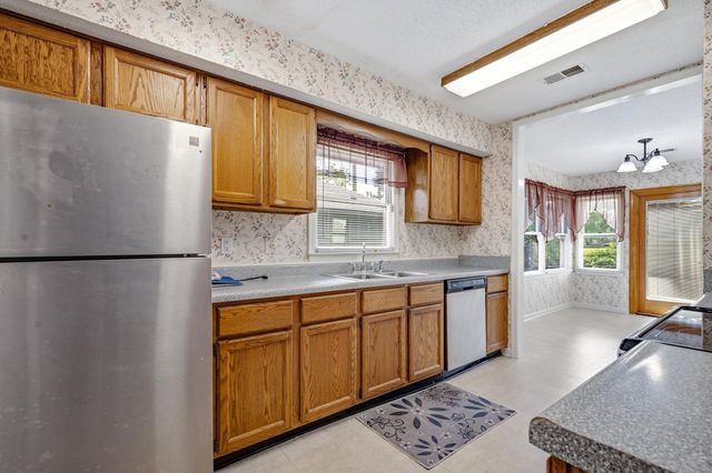 117 Mayberry Ln., Conway, SC 29526