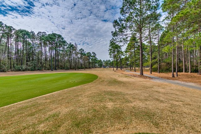 117 Mayberry Ln., Conway, SC 29526