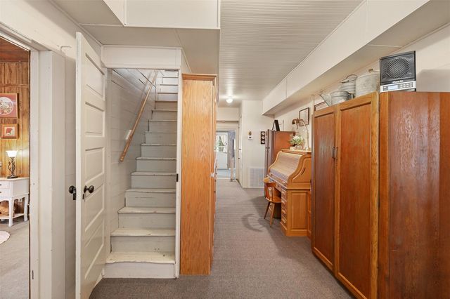 1546 County Road 203, Paige, TX 78659