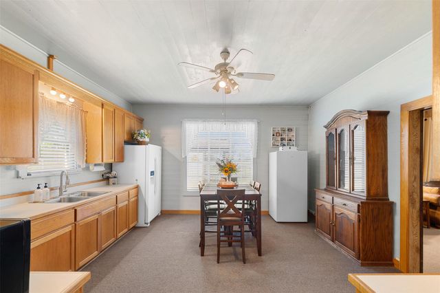 1546 County Road 203, Paige, TX 78659