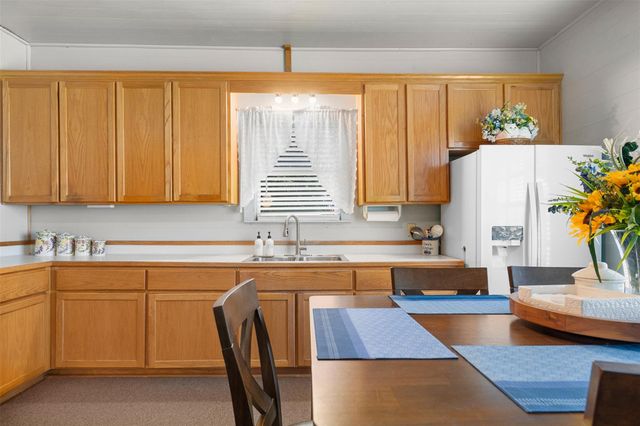 1546 County Road 203, Paige, TX 78659