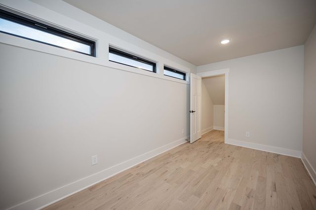 2829 Canfield Dr, Murfreesboro, TN 37128