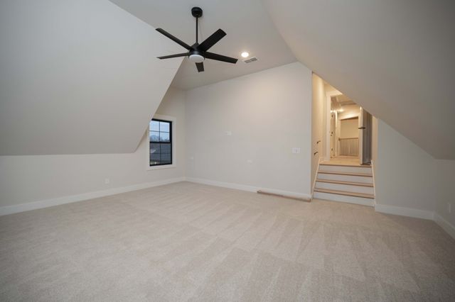 2829 Canfield Dr, Murfreesboro, TN 37128