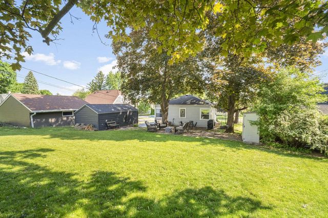 N85W16267 May AVENUE, Menomonee Falls, WI 53051