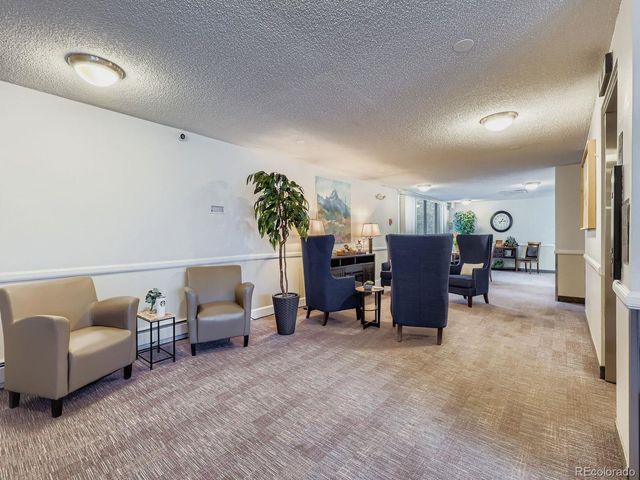 14102 E Linvale Pl 302, Aurora, CO 80014