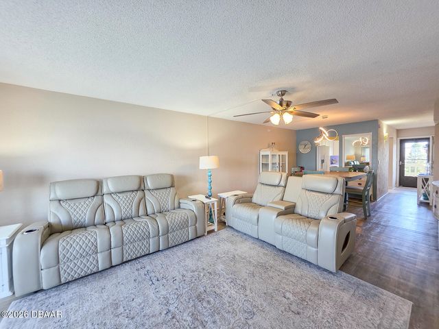 3606 S Peninsula Dr Apt 605, Port Orange, FL 32127