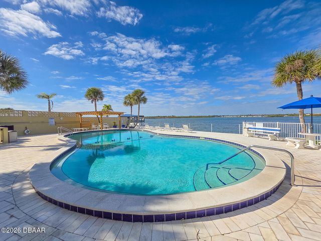 3606 S Peninsula Dr Apt 605, Port Orange, FL 32127