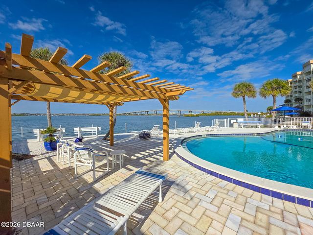 3606 S Peninsula Dr Apt 605, Port Orange, FL 32127