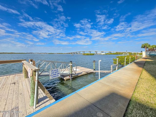 3606 S Peninsula Dr Apt 605, Port Orange, FL 32127
