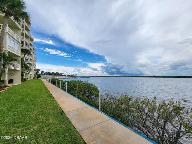 3606 S Peninsula Dr Apt 605, Port Orange, FL 32127