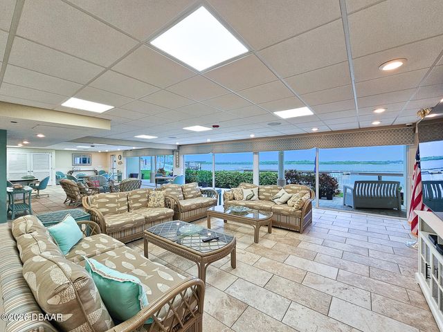3606 S Peninsula Dr Apt 605, Port Orange, FL 32127