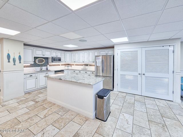 3606 S Peninsula Dr Apt 605, Port Orange, FL 32127